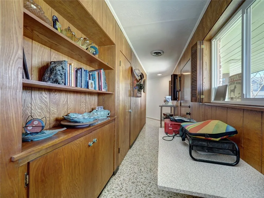 202 Sunset Ingleside on the Bay, TX 78362