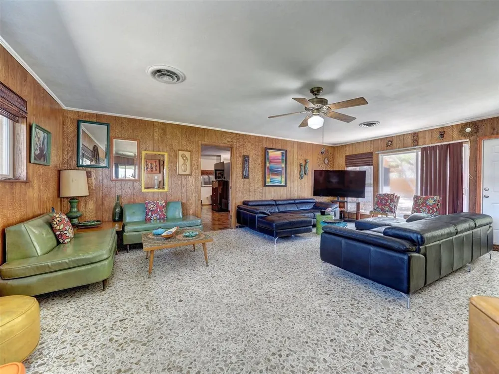 202 Sunset Ingleside on the Bay, TX 78362