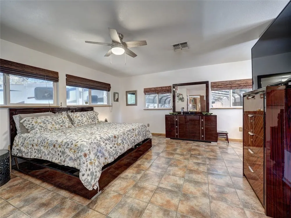 202 Sunset Ingleside on the Bay, TX 78362