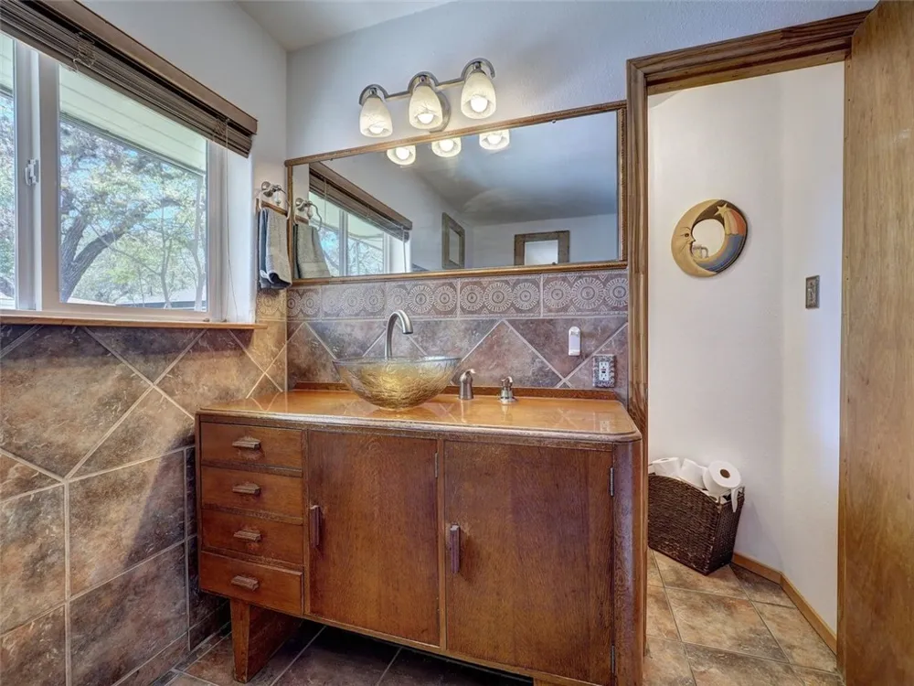 202 Sunset Ingleside on the Bay, TX 78362