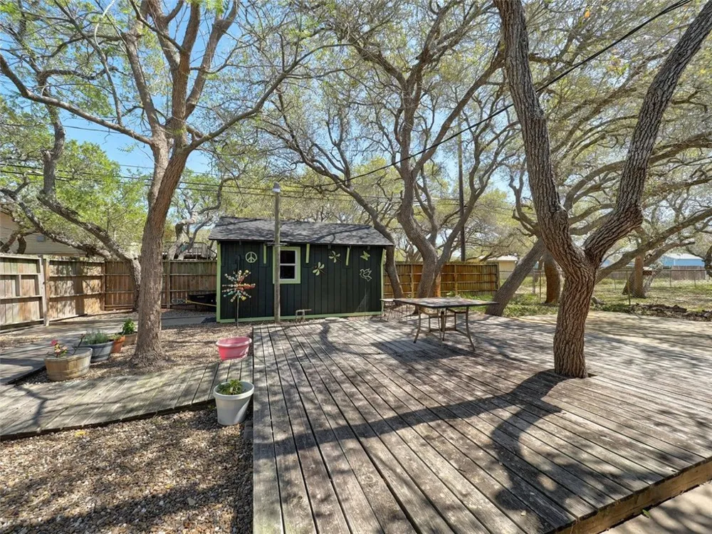 202 Sunset Ingleside on the Bay, TX 78362