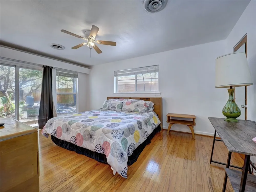 202 Sunset Ingleside on the Bay, TX 78362