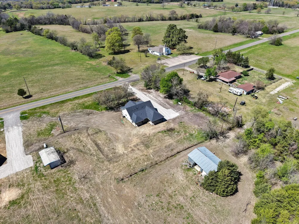 14419 FM 1396 E Windom, TX 75492