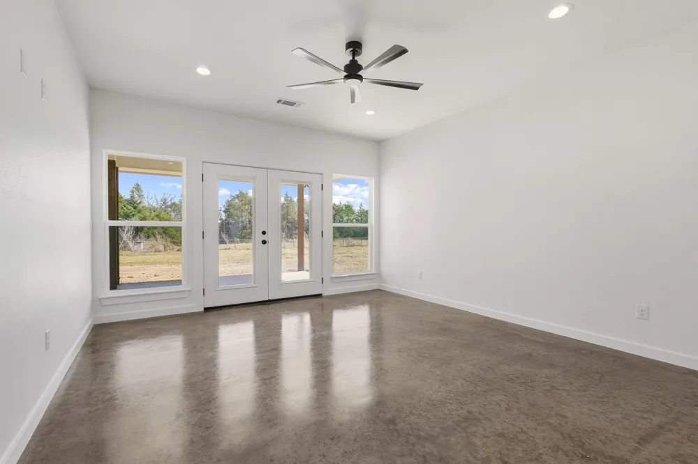 14419 FM 1396 E Windom, TX 75492