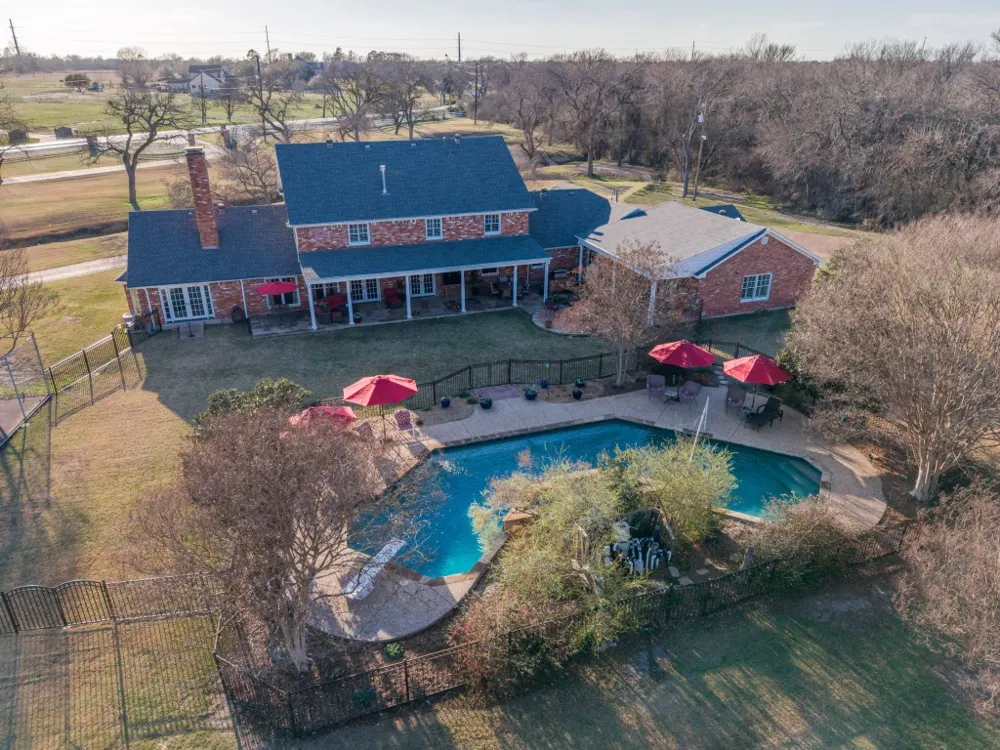 343 E Tripp Road Sunnyvale, TX 75182