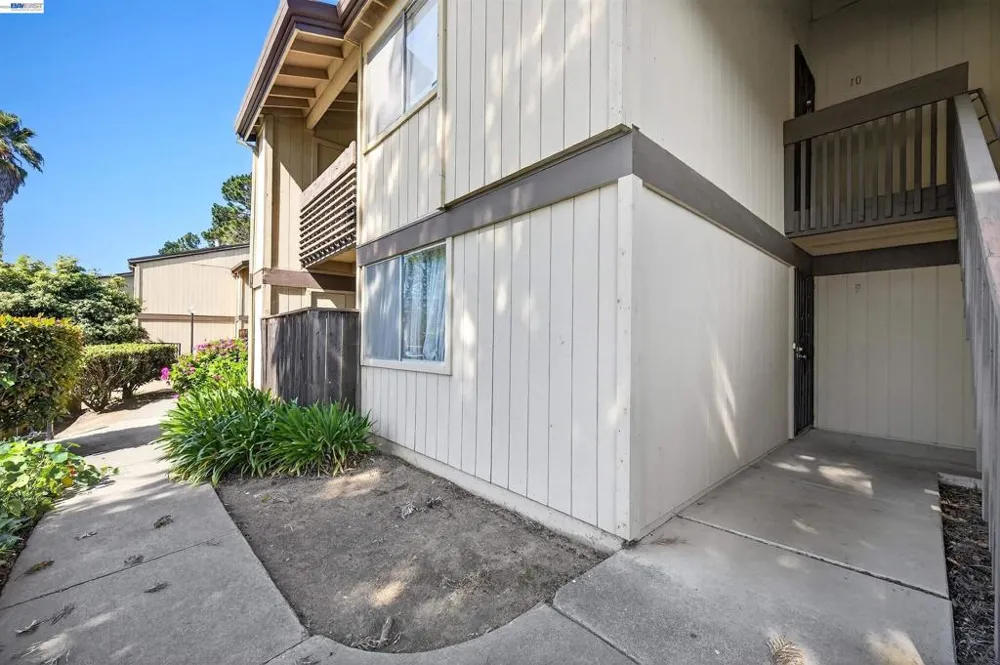 355 Parkview Terrace #B9 Vallejo, CA 94589
