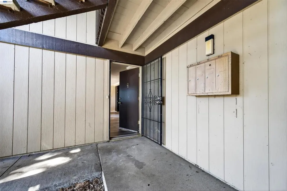 355 Parkview Terrace #B9 Vallejo, CA 94589