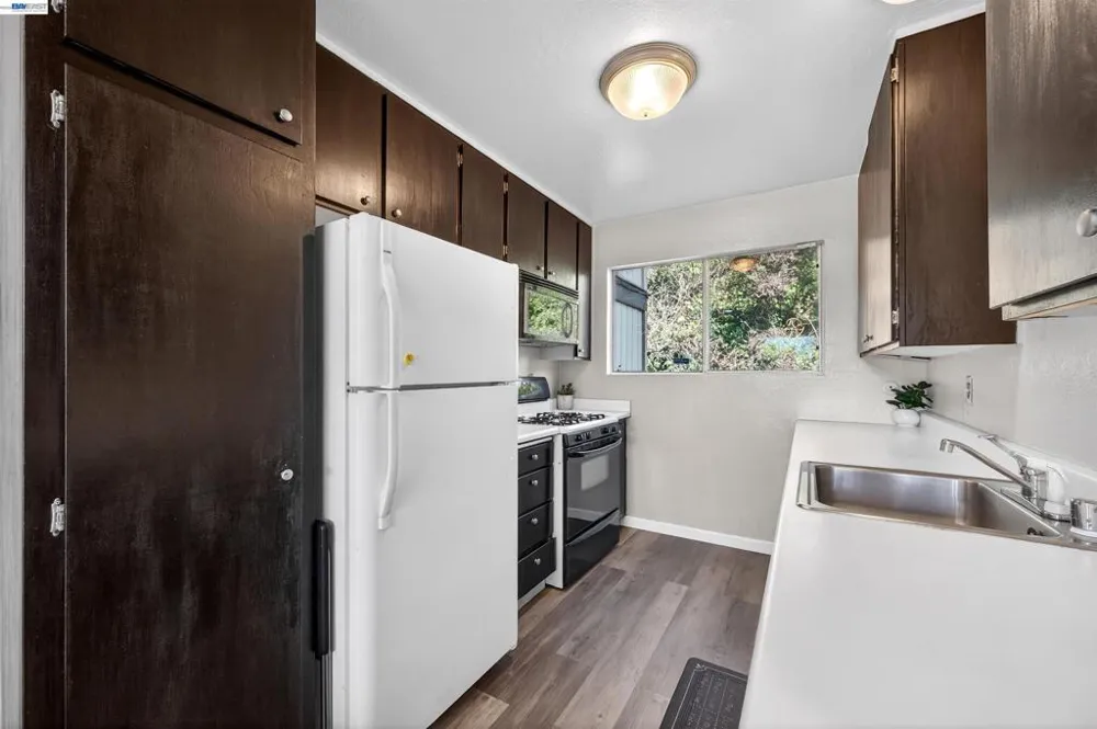 355 Parkview Terrace #B9 Vallejo, CA 94589