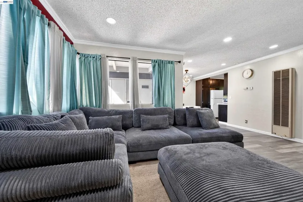 355 Parkview Terrace #B9 Vallejo, CA 94589
