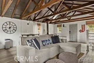 33401 Bluebird Drive Green Valley Lake, CA 92341