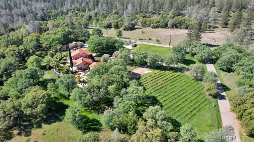 9735 Stackhouse Lane Oregon House, CA 95962