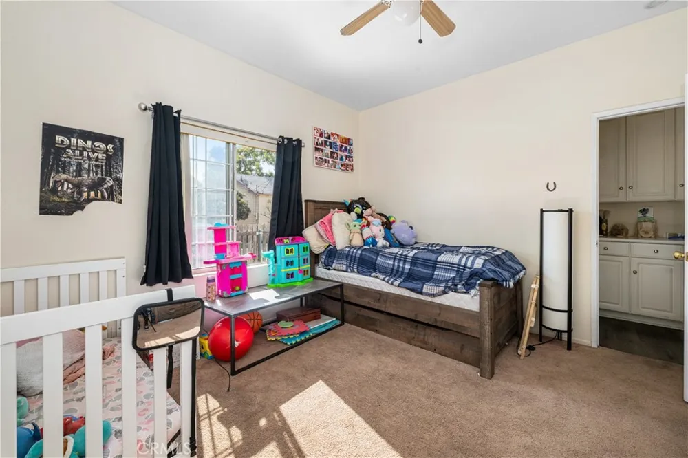 9722 Walnut Street Bellflower, CA 90706