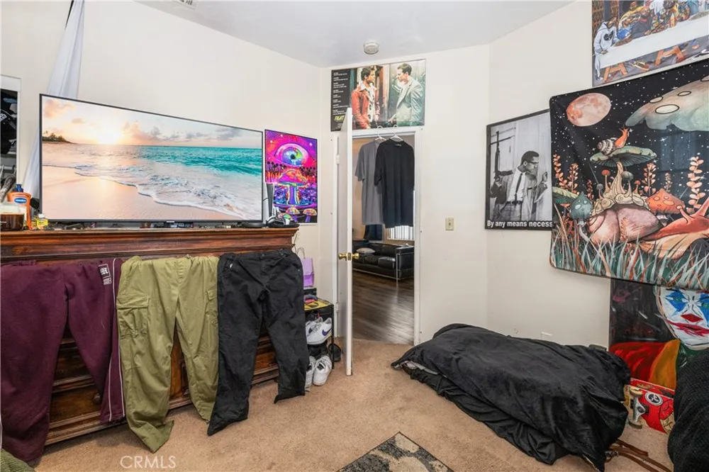 9722 Walnut Street Bellflower, CA 90706
