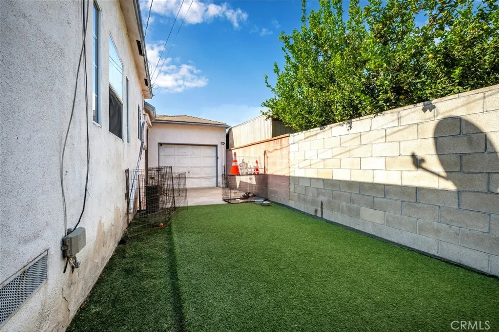 9722 Walnut Street Bellflower, CA 90706