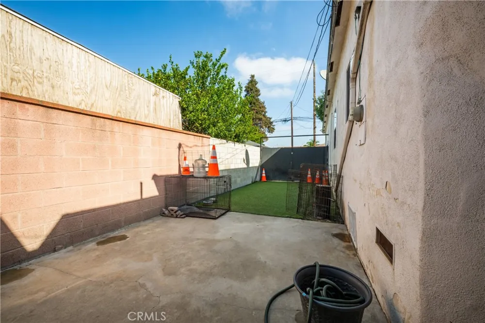 9722 Walnut Street Bellflower, CA 90706