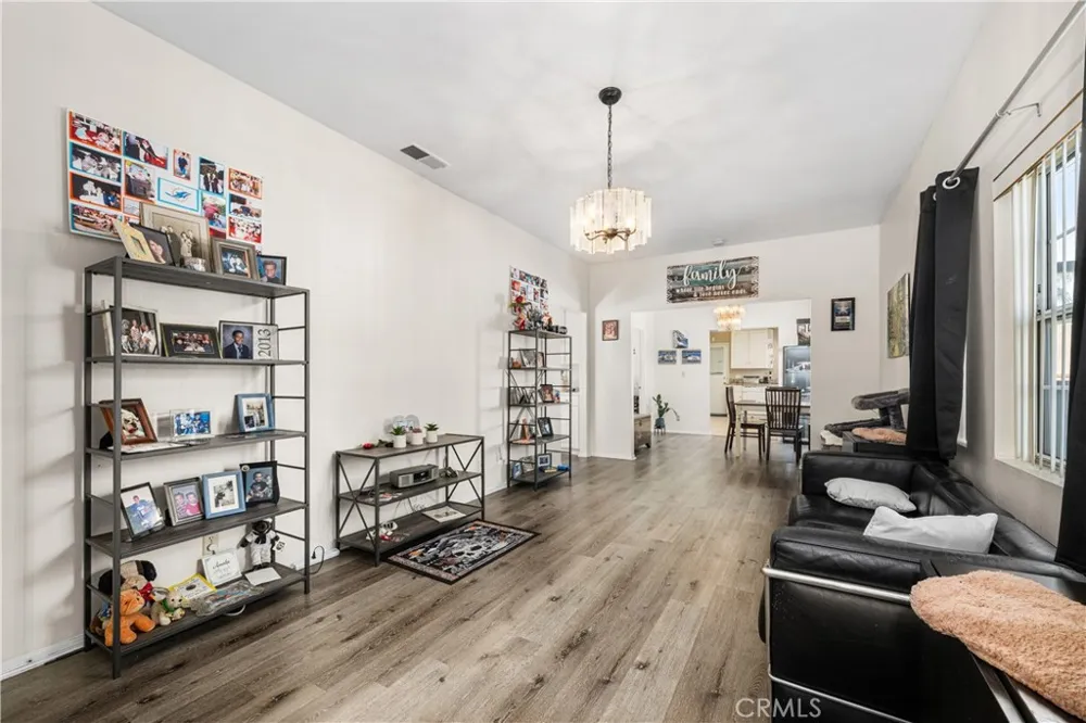 9722 Walnut Street Bellflower, CA 90706