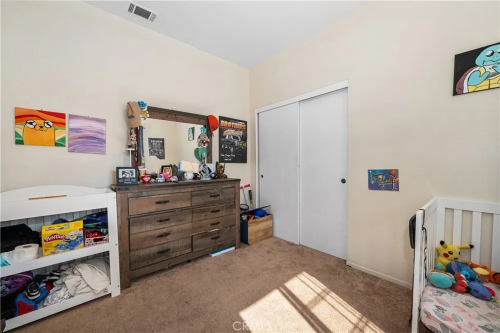 9722 Walnut Street Bellflower, CA 90706
