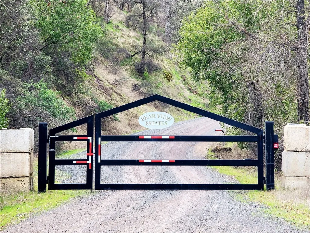 5553 Eickhoff Road Lakeport, CA 95453