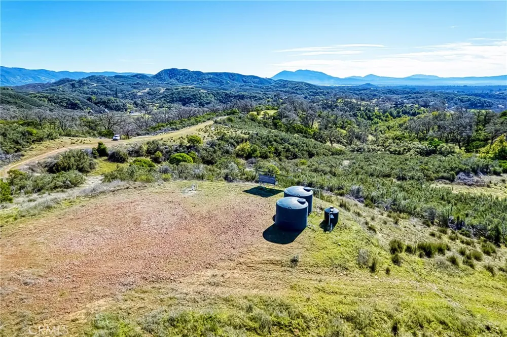 5553 Eickhoff Road Lakeport, CA 95453