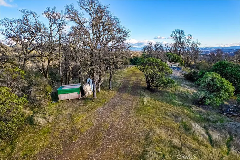 5553 Eickhoff Road Lakeport, CA 95453