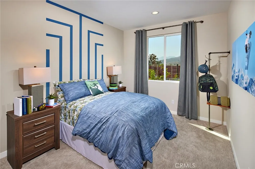 30945 Campania Road Highland, CA 92346