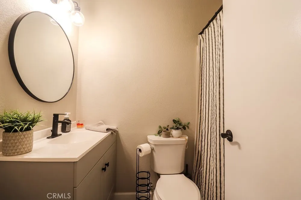 1330 Santa Fe Circle Needles, CA 92363
