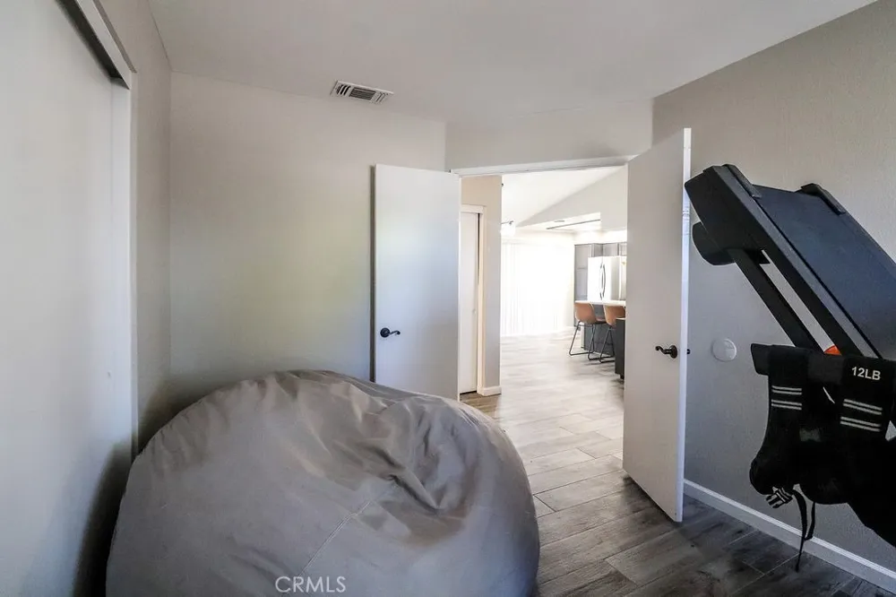 1330 Santa Fe Circle Needles, CA 92363
