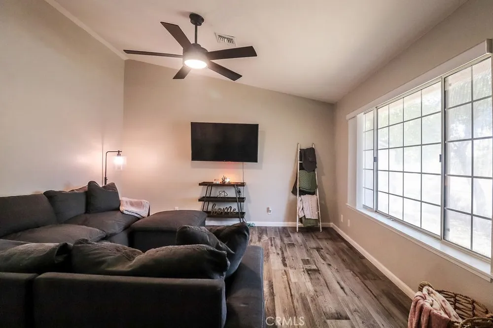 1330 Santa Fe Circle Needles, CA 92363