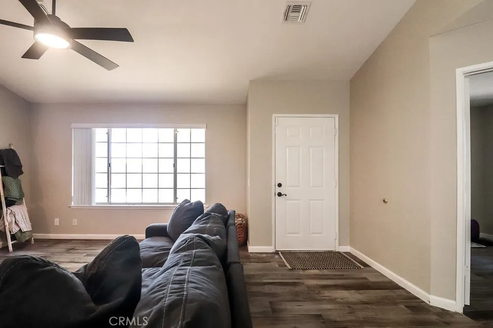 1330 Santa Fe Circle Needles, CA 92363