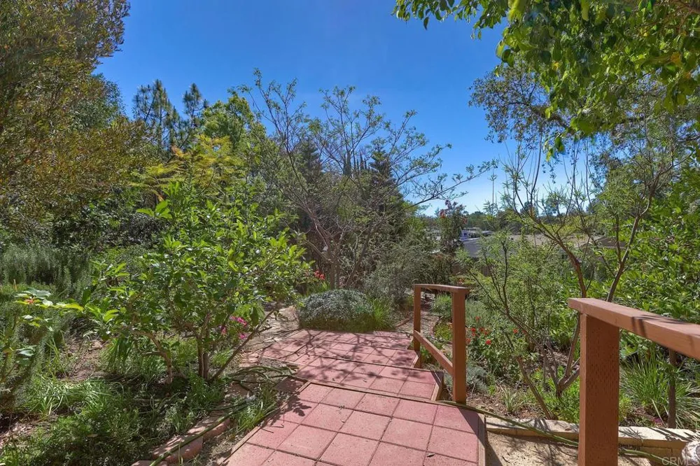 18218 Paradise Mountain Rd Spc 124 #Lot 124 Valley Center, CA 92082