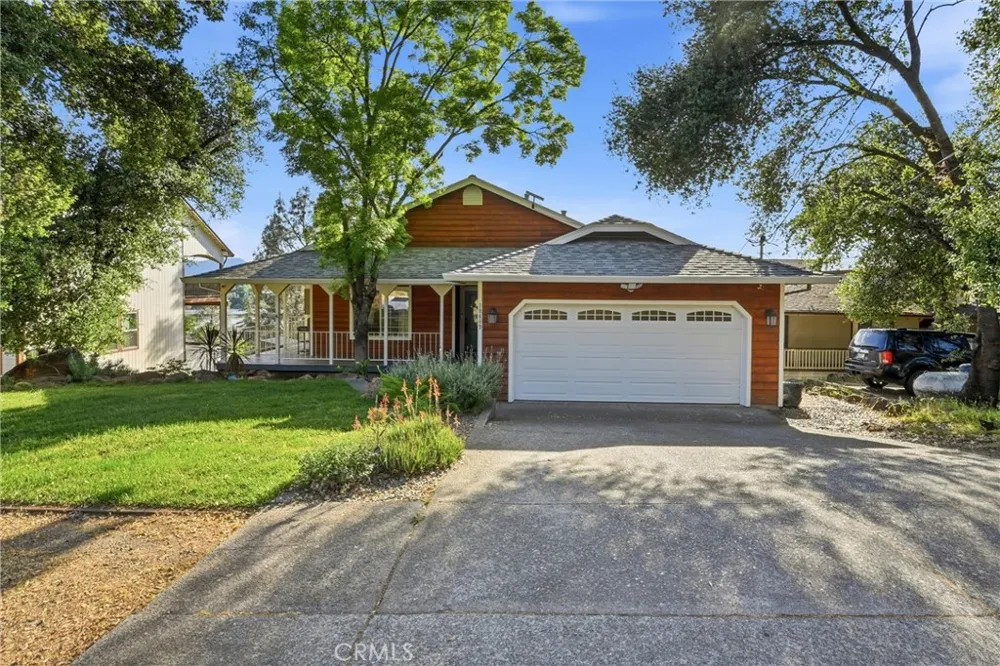 18669 Deer Hill Hidden Valley Lake, CA 95467