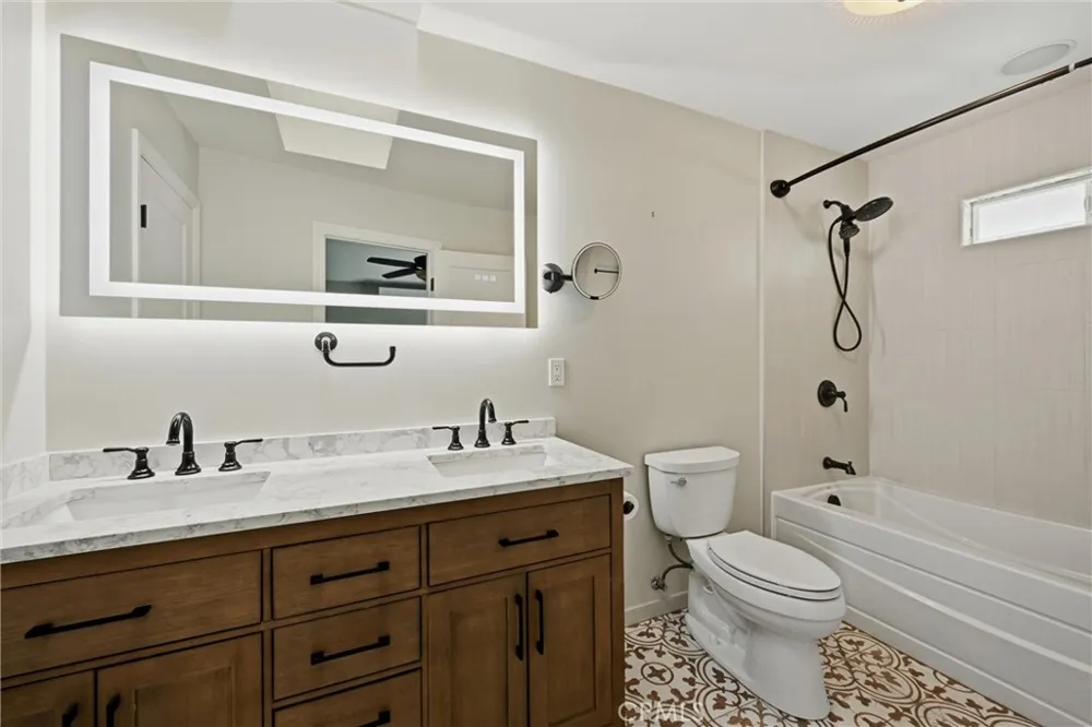 18669 Deer Hill Hidden Valley Lake, CA 95467