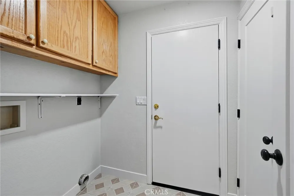 18669 Deer Hill Hidden Valley Lake, CA 95467