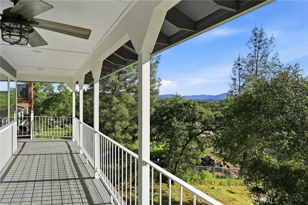 18669 Deer Hill Hidden Valley Lake, CA 95467