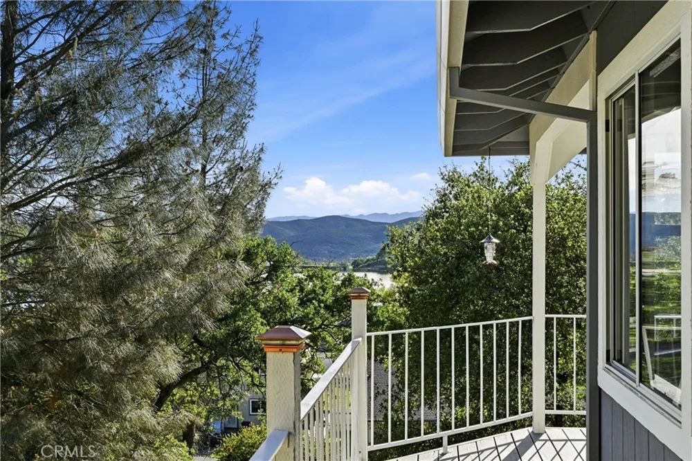 18669 Deer Hill Hidden Valley Lake, CA 95467