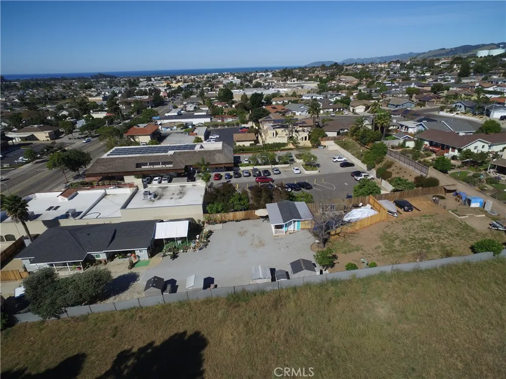 1220 E Grand Avenue Arroyo Grande, CA 93420