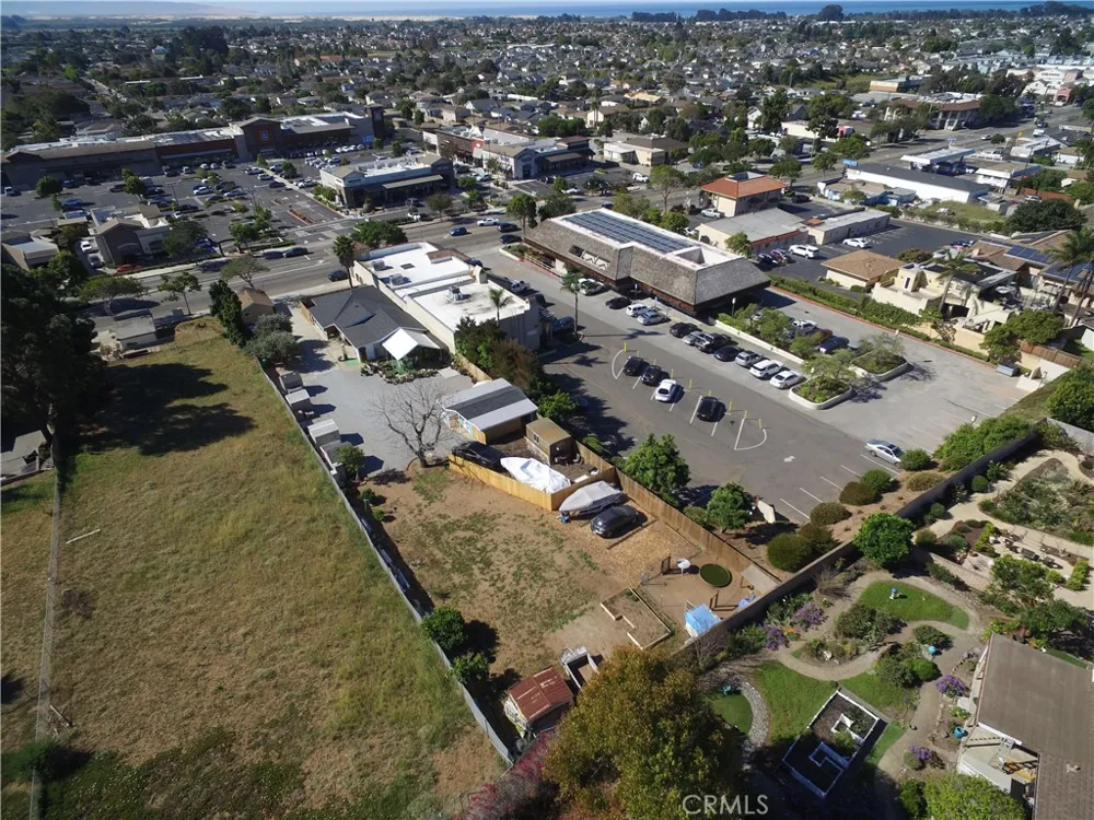 1220 E Grand Avenue Arroyo Grande, CA 93420