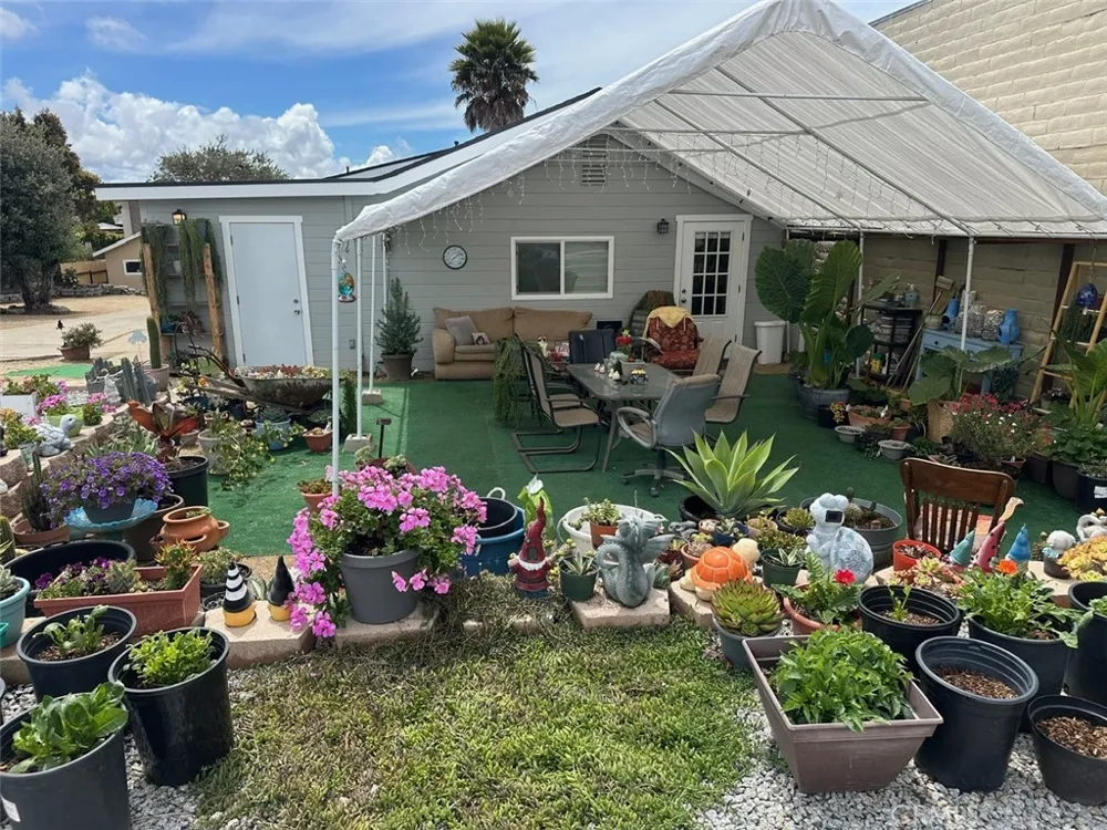 1220 E Grand Avenue Arroyo Grande, CA 93420