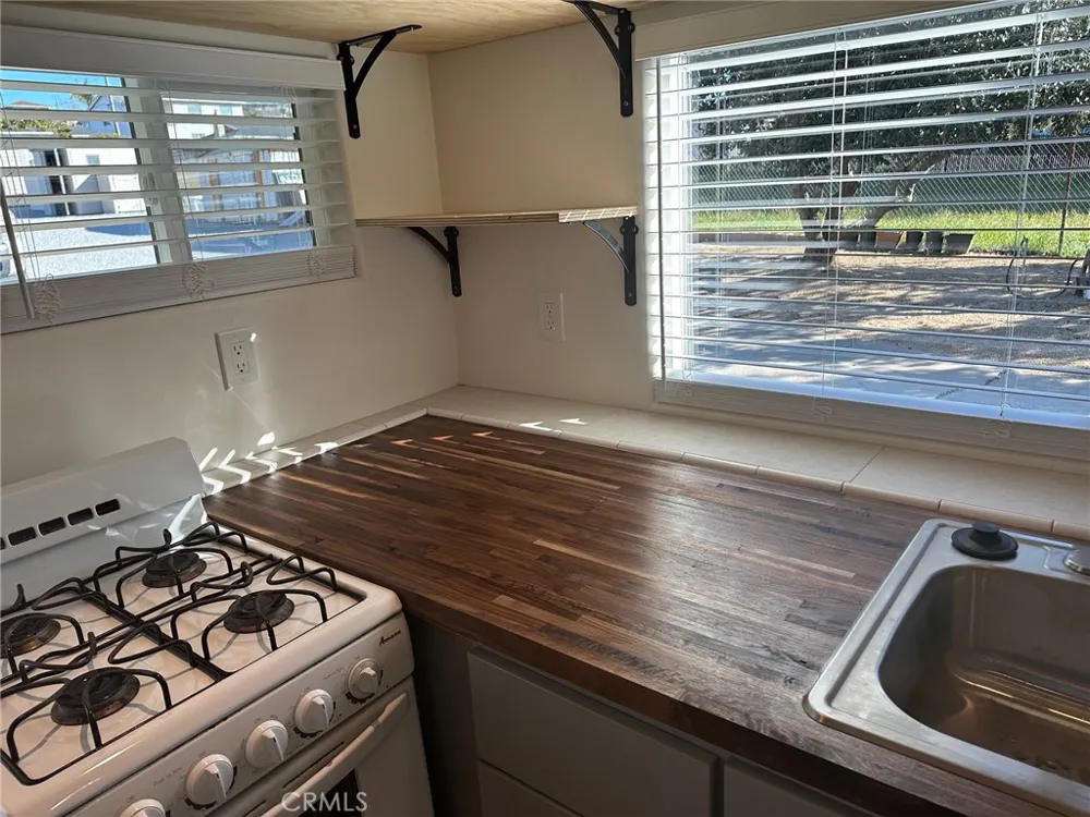 1220 E Grand Avenue Arroyo Grande, CA 93420