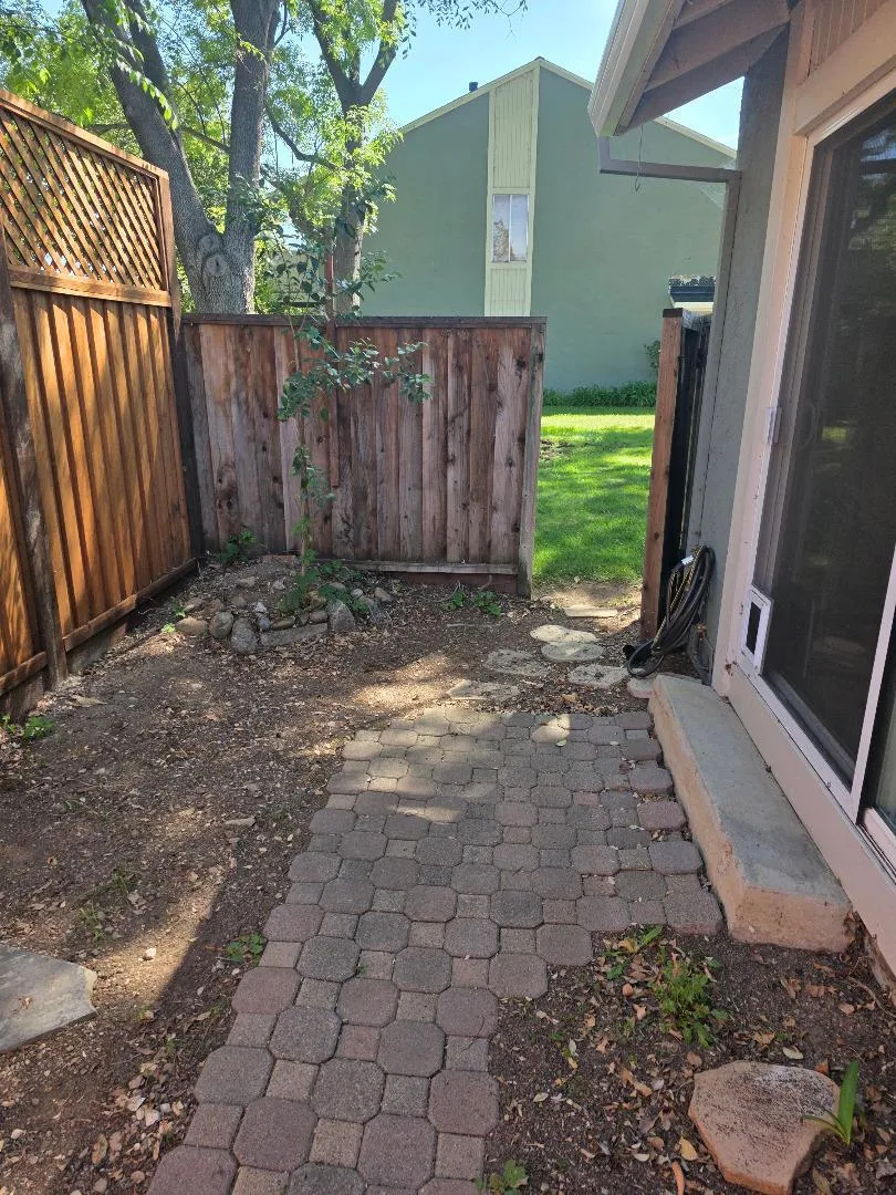 648 W Sunnyoaks Avenue Campbell, CA 95008