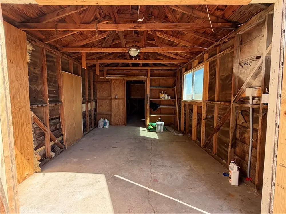 716 W Church Avenue Ridgecrest, CA 93555