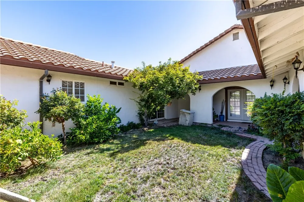 65380 San Lucas Lockwood, CA 93932