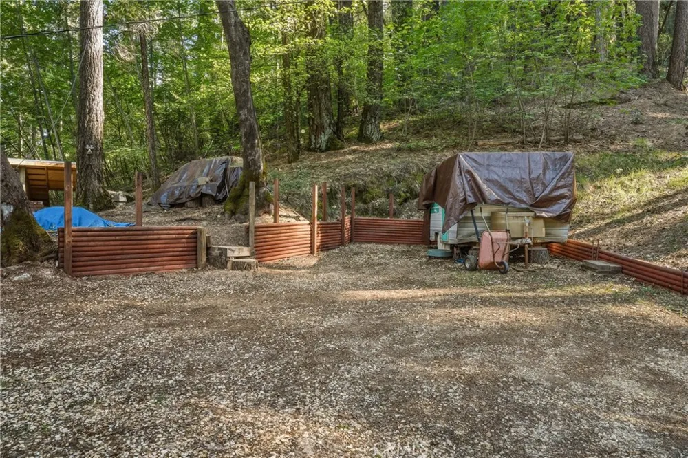 16179 Madrone Cobb, CA 95426