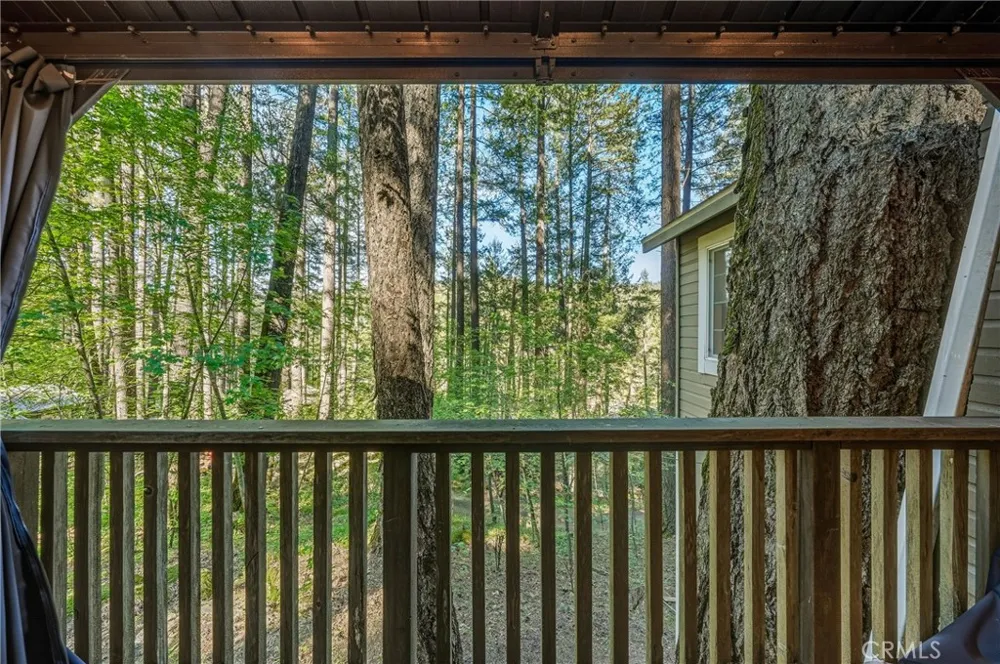 16179 Madrone Cobb, CA 95426