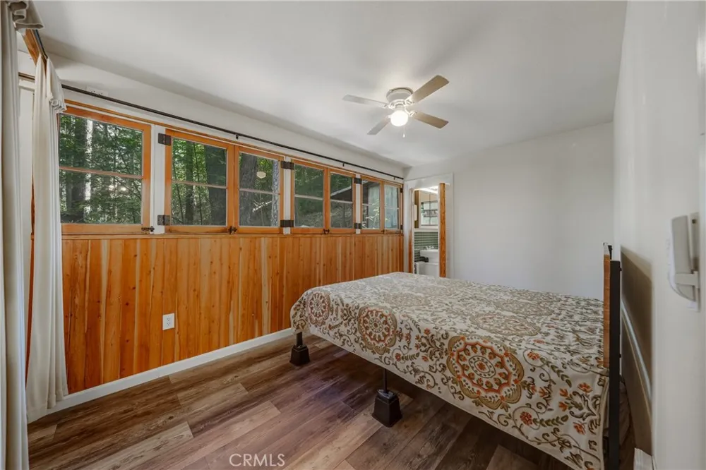 16179 Madrone Cobb, CA 95426