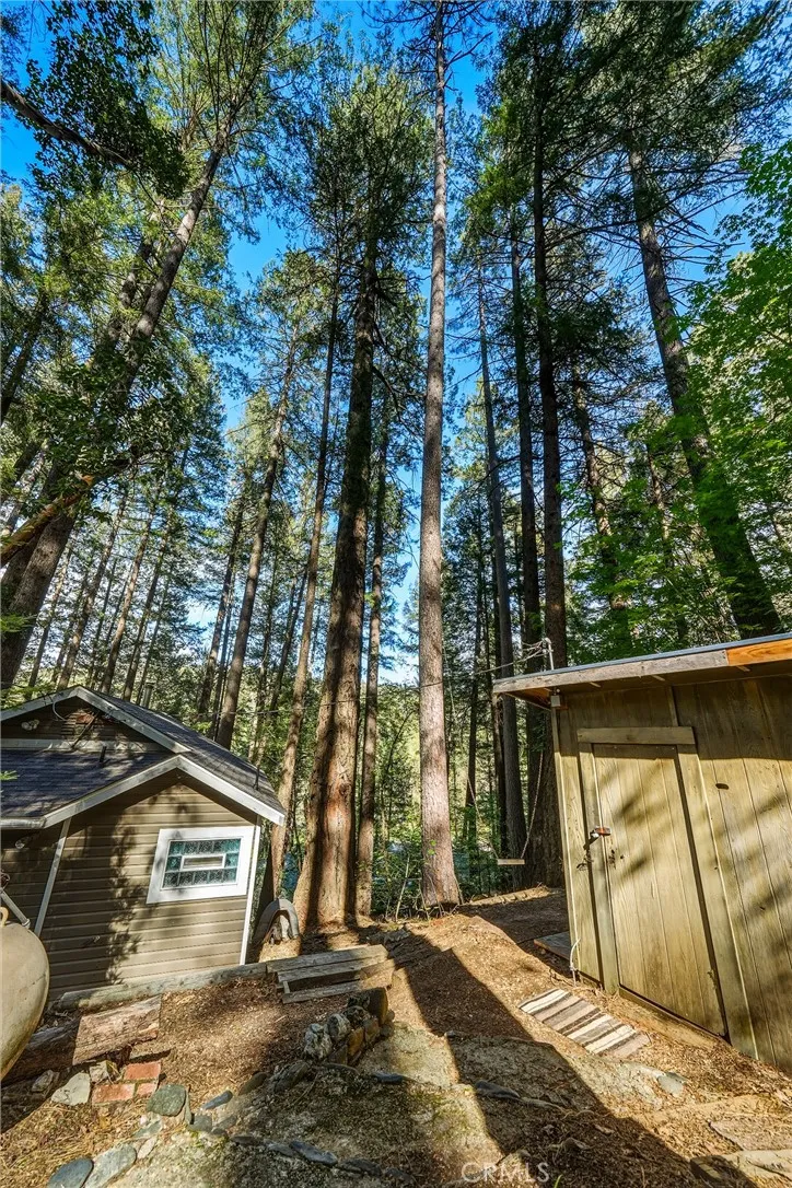 16179 Madrone Cobb, CA 95426