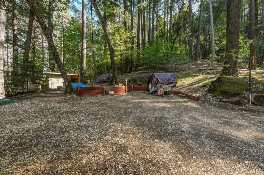 16179 Madrone Cobb, CA 95426