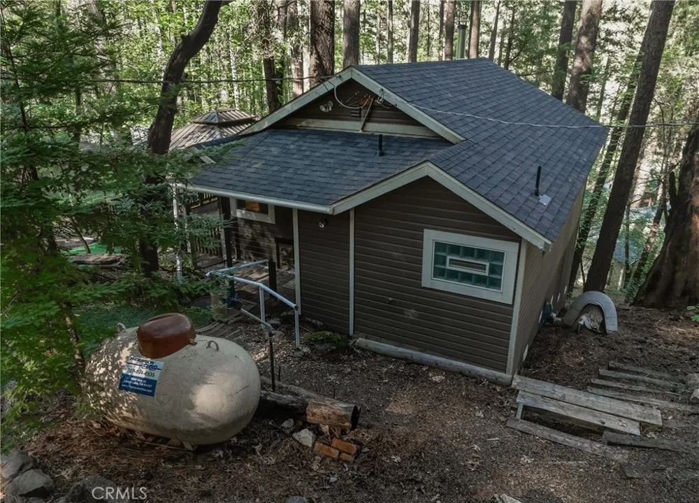 16179 Madrone Cobb, CA 95426