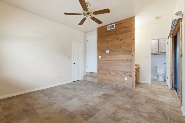 406 Coventry Road Spicewood, TX 78669