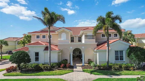 133 BELLA VISTA TERRACE #32C